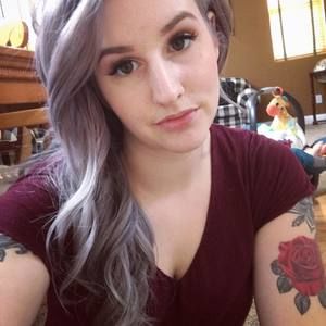 Meet your Posher, Kristen bates